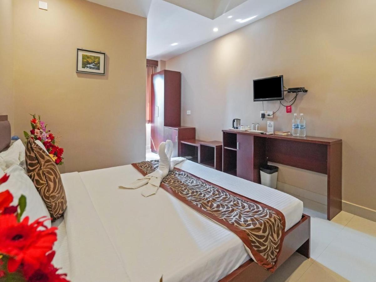 Hotel Shreehari Grand Puri Exterior foto