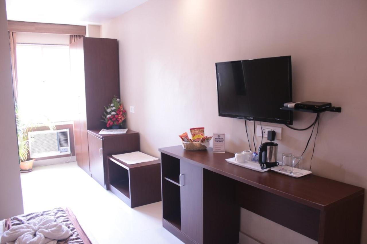 Hotel Shreehari Grand Puri Exterior foto