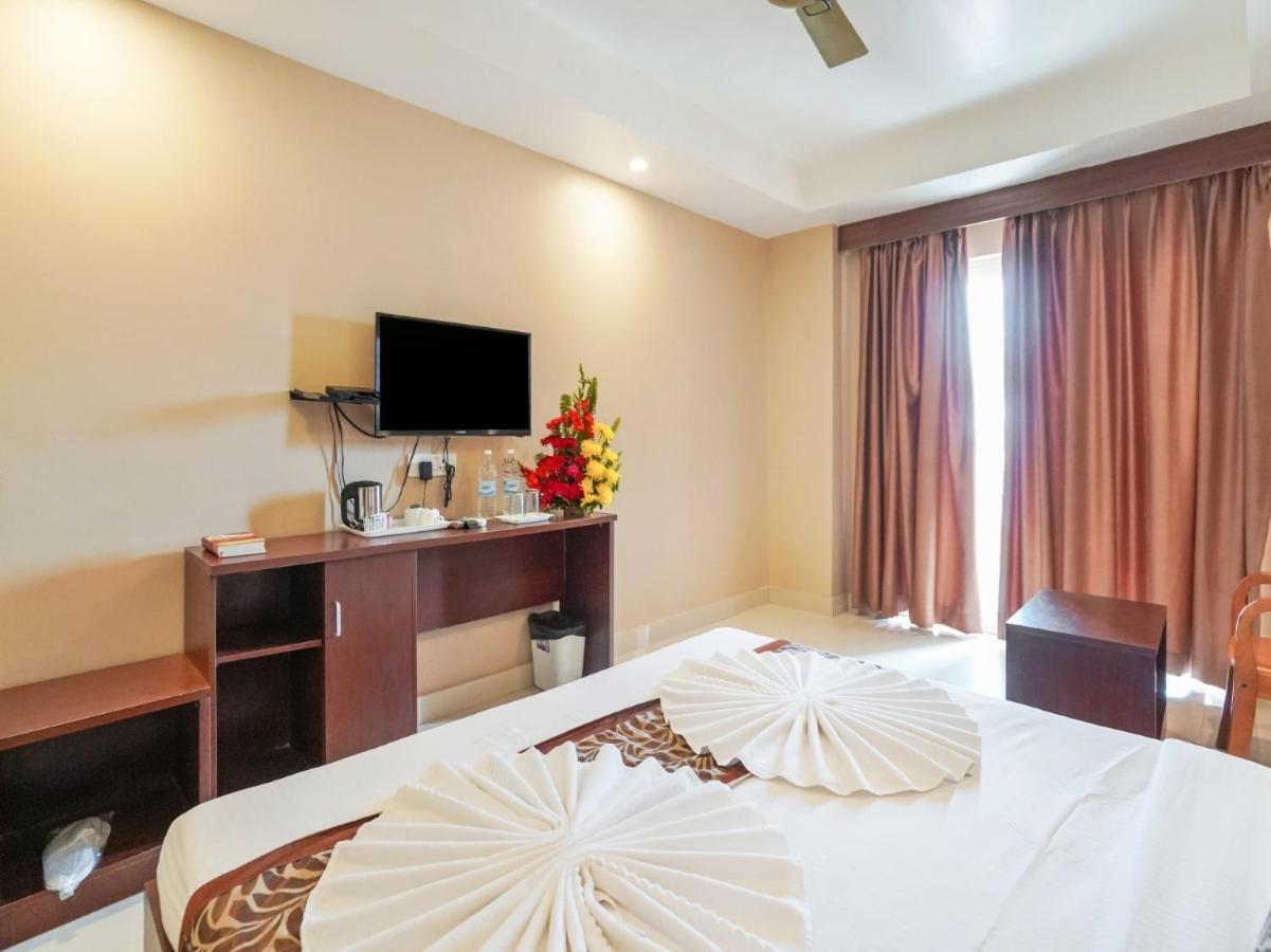 Hotel Shreehari Grand Puri Exterior foto