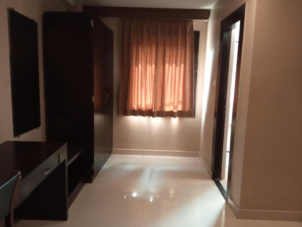 Hotel Shreehari Grand Puri Exterior foto
