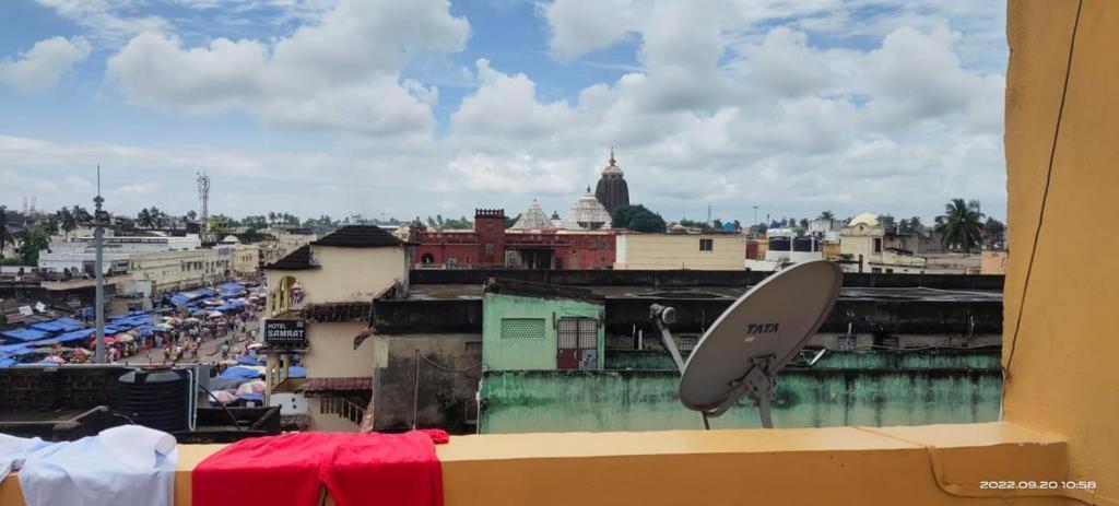 Hotel Shreehari Grand Puri Exterior foto