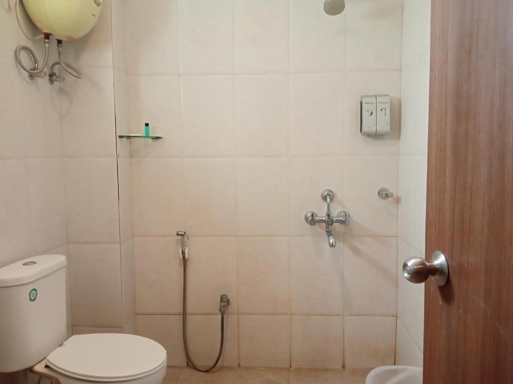 Hotel Shreehari Grand Puri Exterior foto