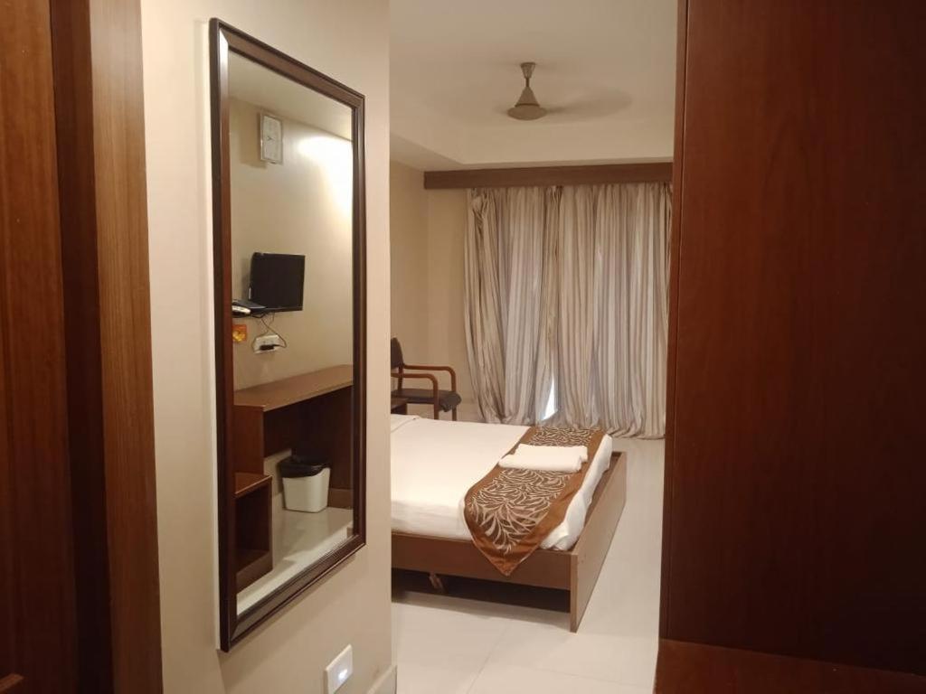 Hotel Shreehari Grand Puri Exterior foto